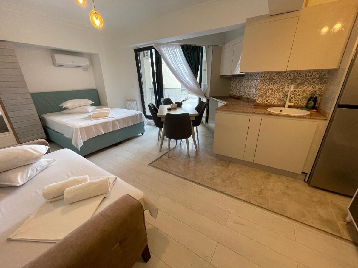 Solid Barrels Luxury Mamaia